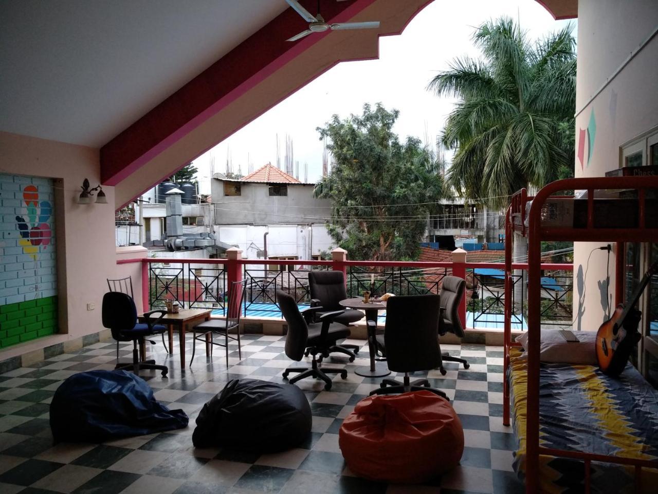 Hackerpacker Backpackers Hostel 班加罗尔 外观 照片