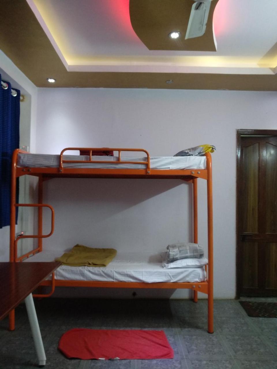 Hackerpacker Backpackers Hostel 班加罗尔 客房 照片